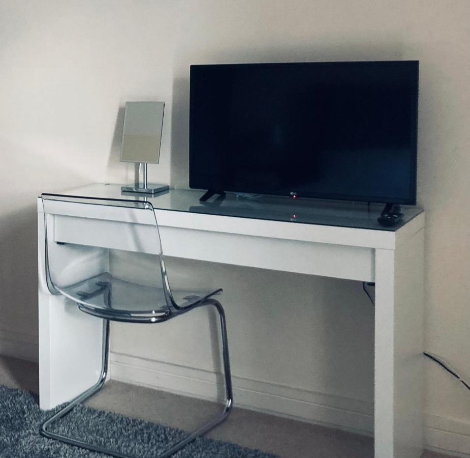 Stylish And Smart Two Double Bedroom Apartment ベルファスト エクステリア 写真